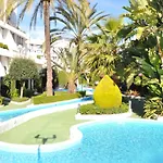 House Penthouse Апартаменты